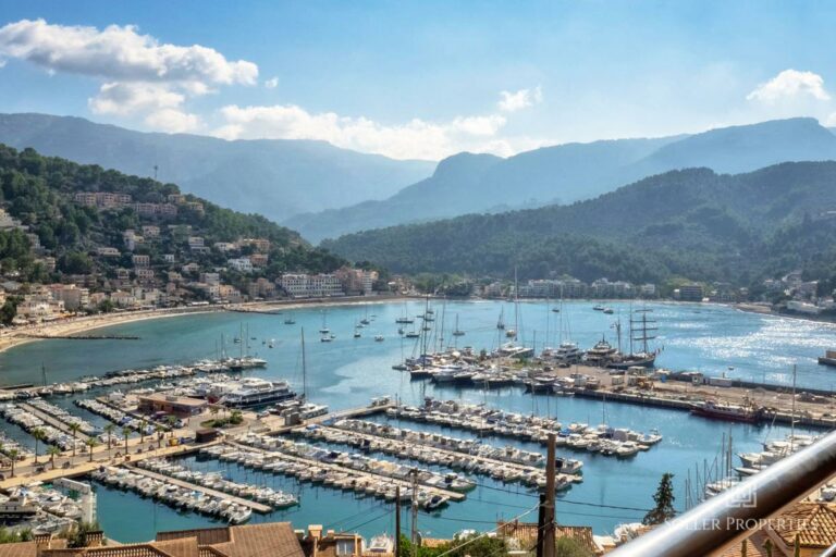 Views from the terrace. Fabulous views to Puerto de Soller