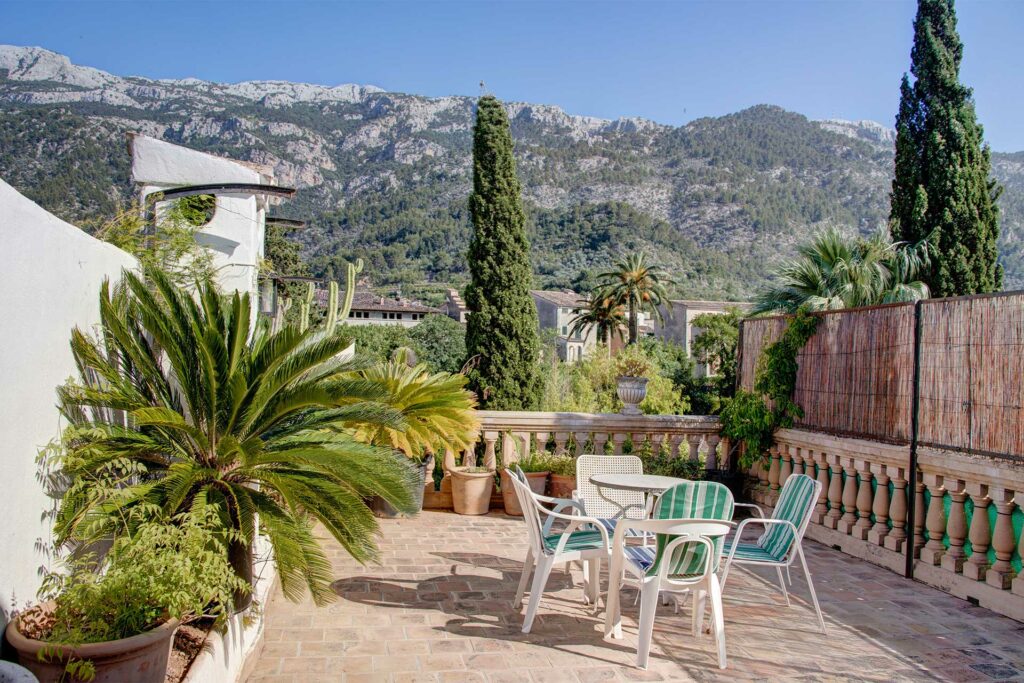 soller townhouse with terrace